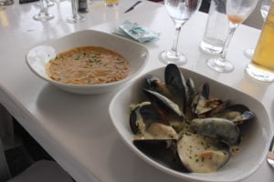 chowder & mussels