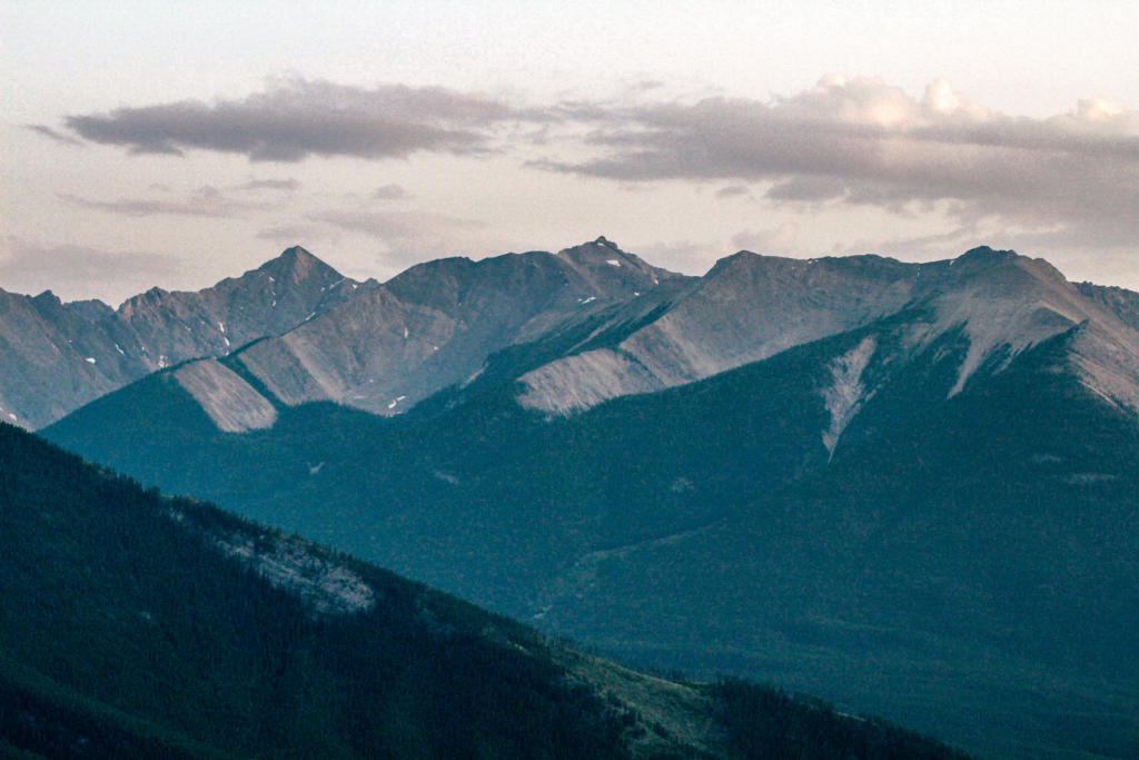 Norquay Lookout - Banff - Young Wayfarer