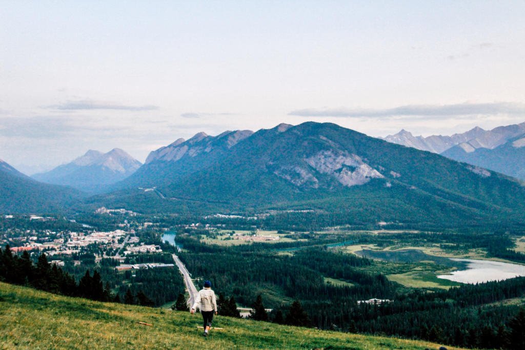 Norquay Lookout - Banff - Young Wayfarer