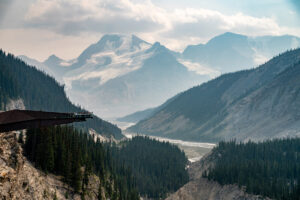 Driving the Icefields Parkway